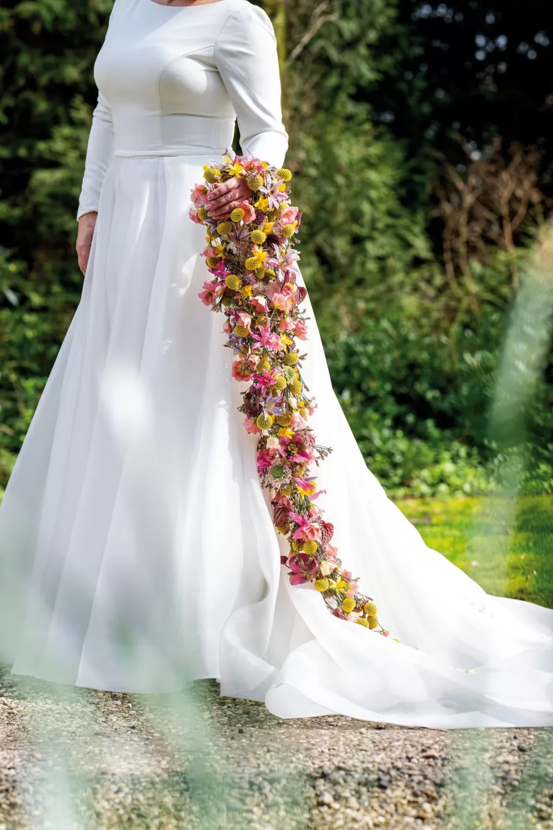 Bridal bouquet - Craspedia