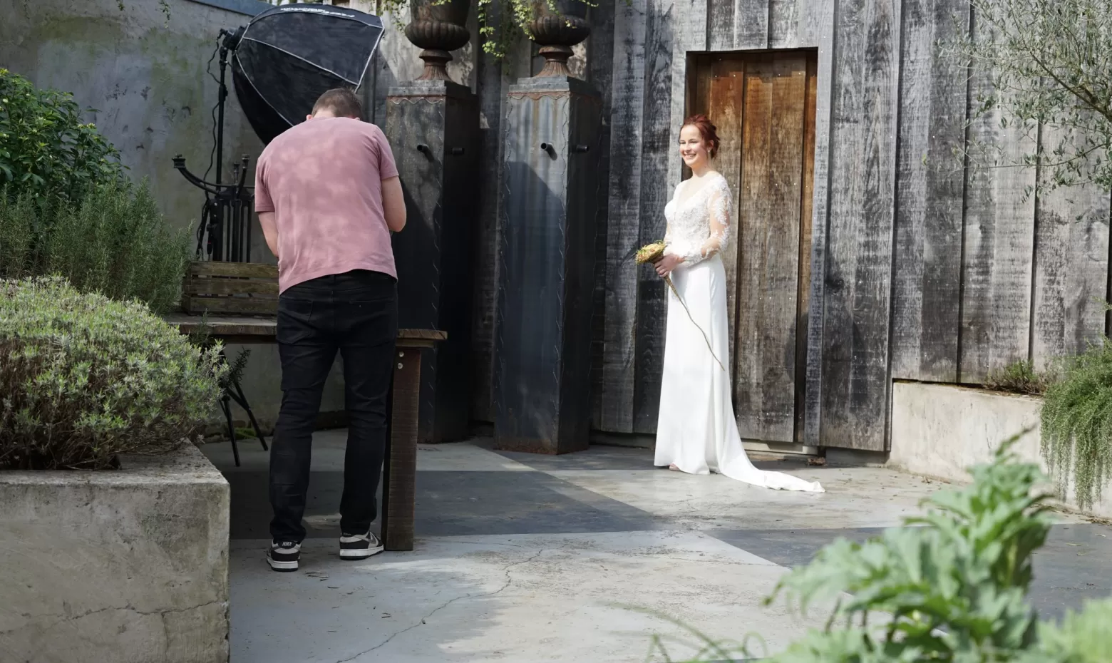 Behind the scenes - Floral photoshoot